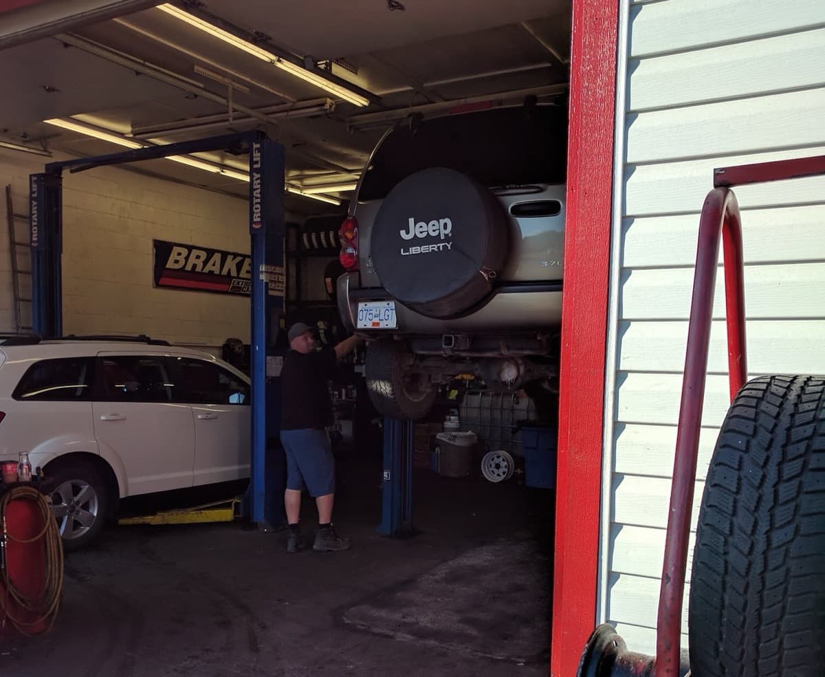Inside Big O Tires Ladysmith